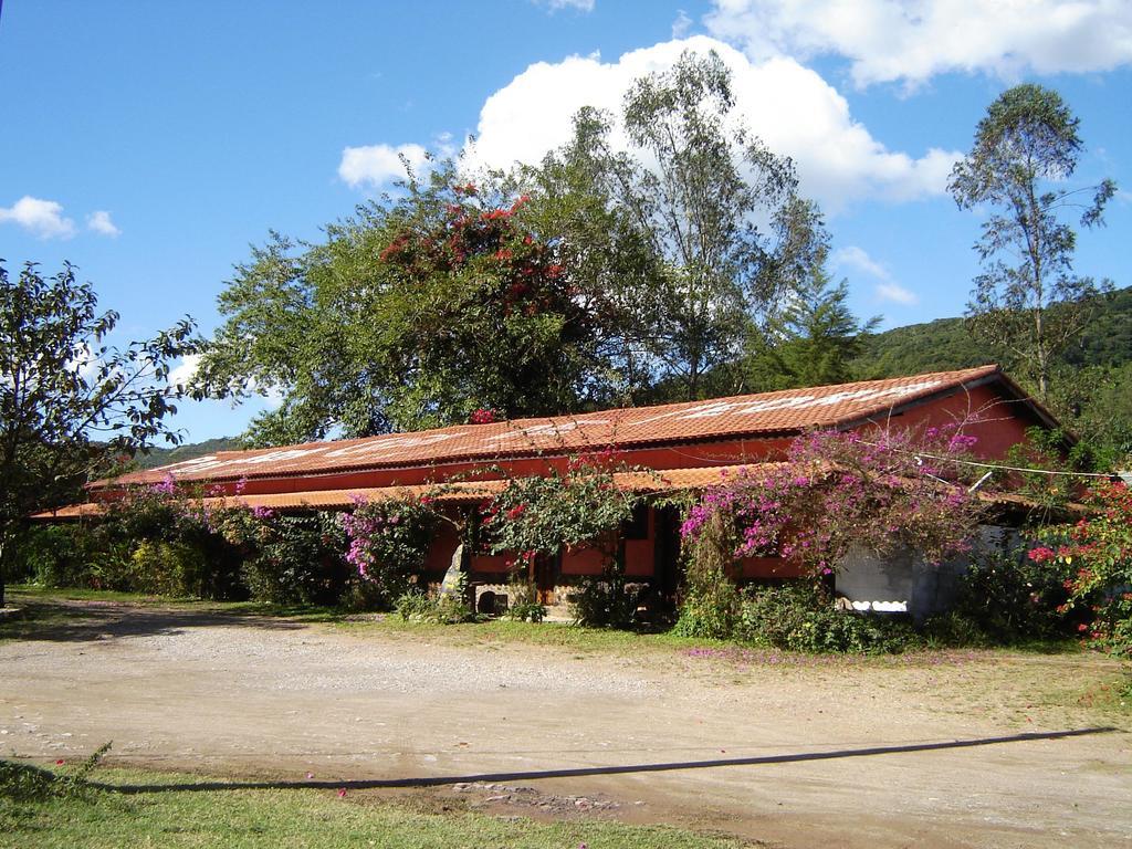 Pousada Casa De Pedra Iporanga Exterior foto